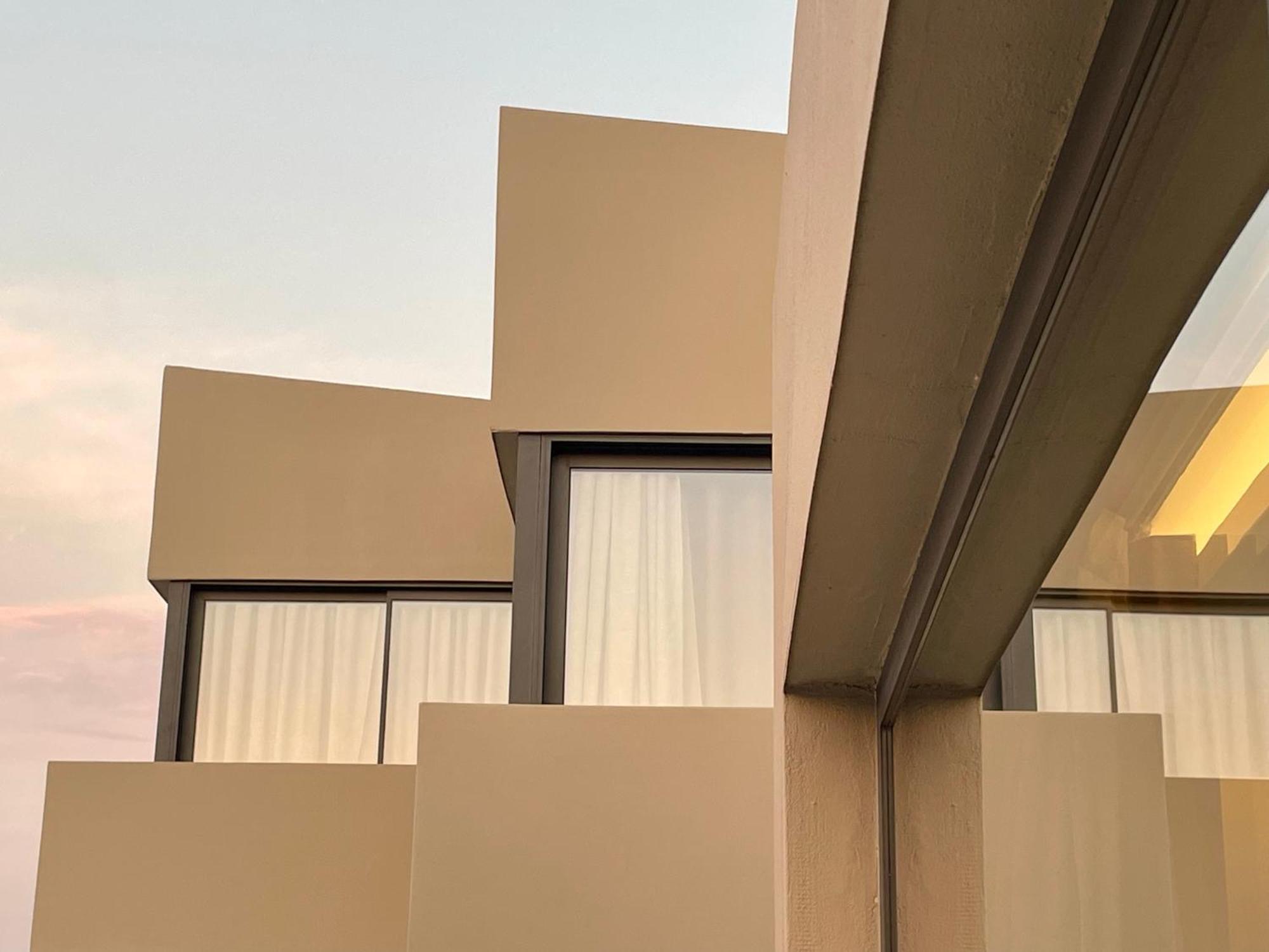 Palms And Spas Villas Retreat Mesongi Exterior photo